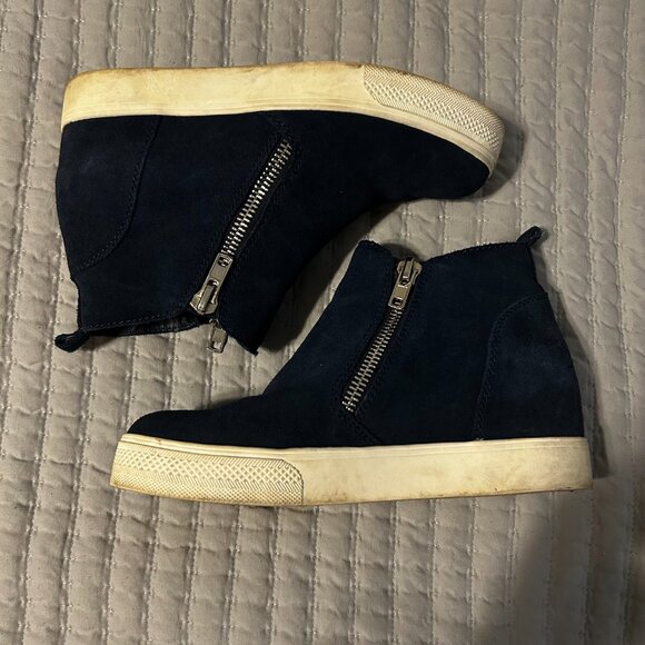 Steve Madden Women’s Wedgie Sneakers Navy Blue Suede 8.5 Casual Comfortable - Picture 10 of 13